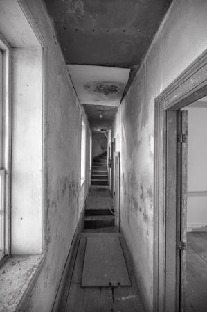 Second-story passage; ca. 1780